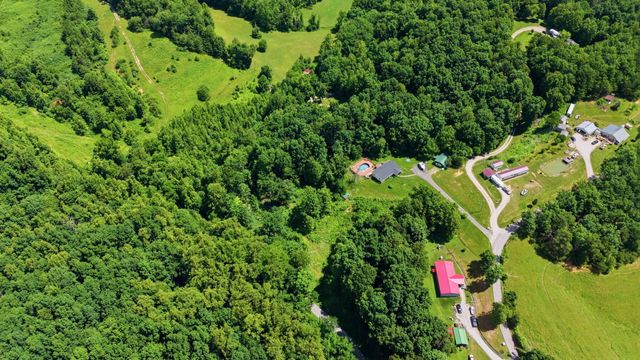 110 Ebon Road, Wellington, KY 40387