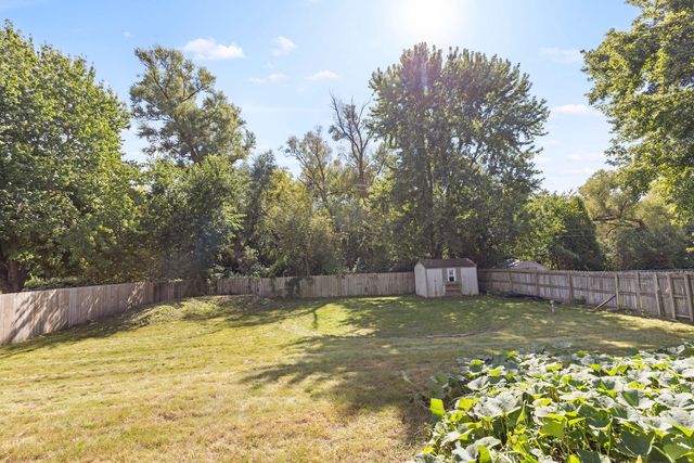 6043 Windsor Road, Loves Park, IL 61111