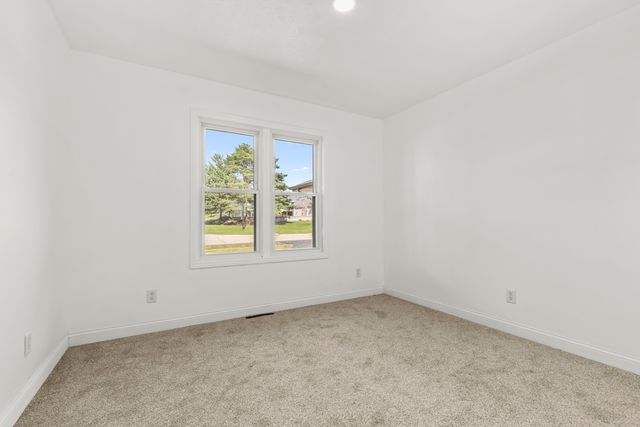6043 Windsor Road, Loves Park, IL 61111