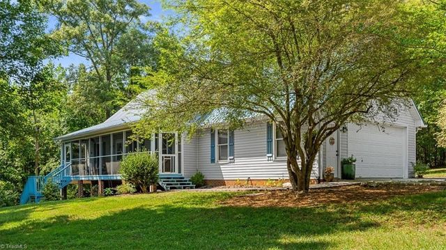 1013 Lacy Hepler Road, Thomasville, NC 27360