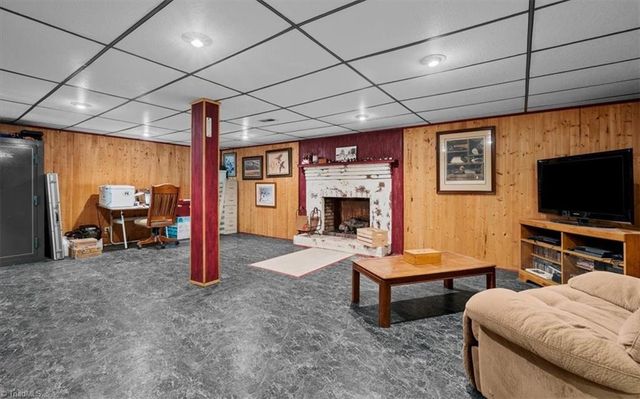 1013 Lacy Hepler Road, Thomasville, NC 27360