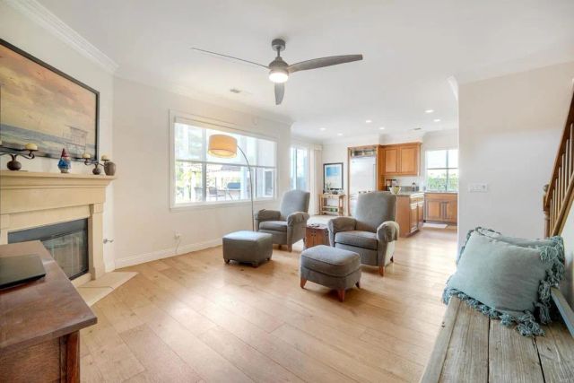 3594 Granite Ct, Carlsbad, CA 92010