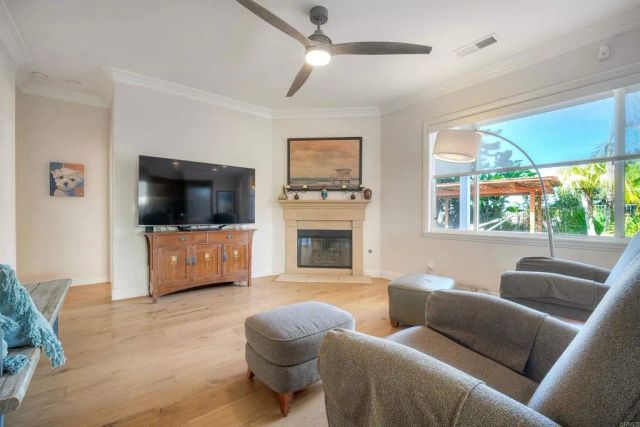 3594 Granite Ct, Carlsbad, CA 92010