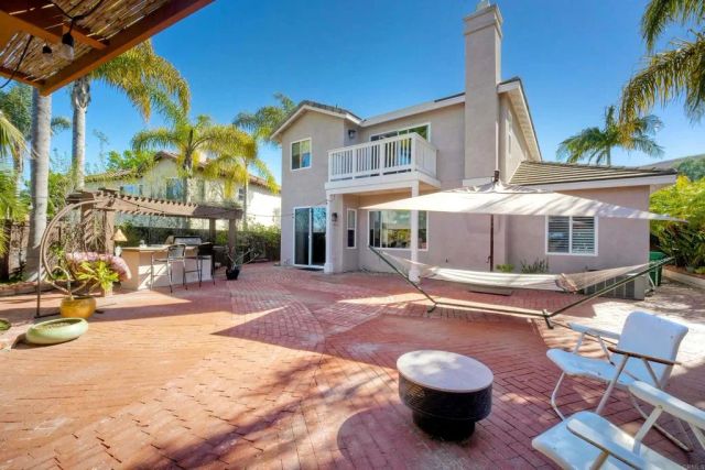 3594 Granite Ct, Carlsbad, CA 92010