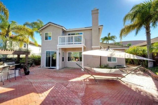 3594 Granite Ct, Carlsbad, CA 92010