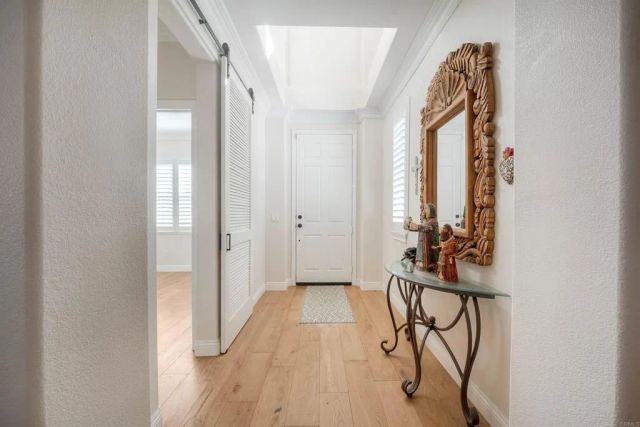 3594 Granite Ct, Carlsbad, CA 92010