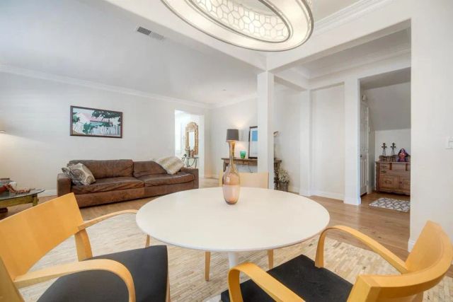 3594 Granite Ct, Carlsbad, CA 92010