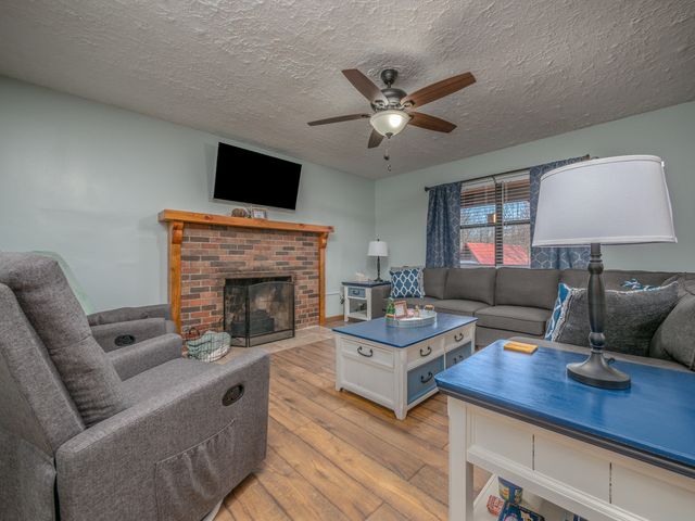 298 Deer Park Drive, Wellington, KY 40387