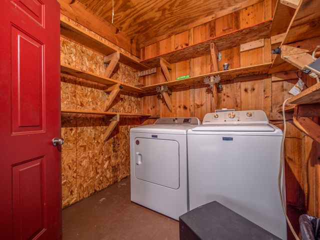 298 Deer Park Drive, Wellington, KY 40387