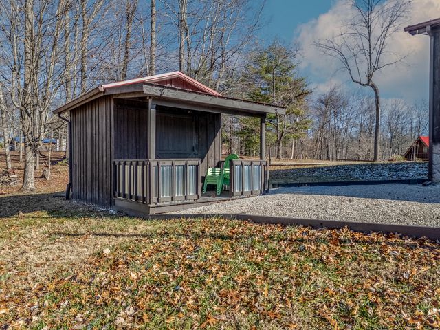 298 Deer Park Drive, Wellington, KY 40387