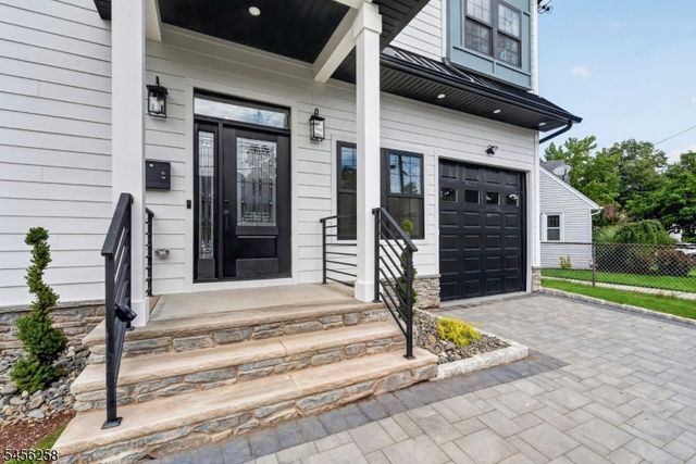 229 East Ln, Clark Twp., NJ 07066
