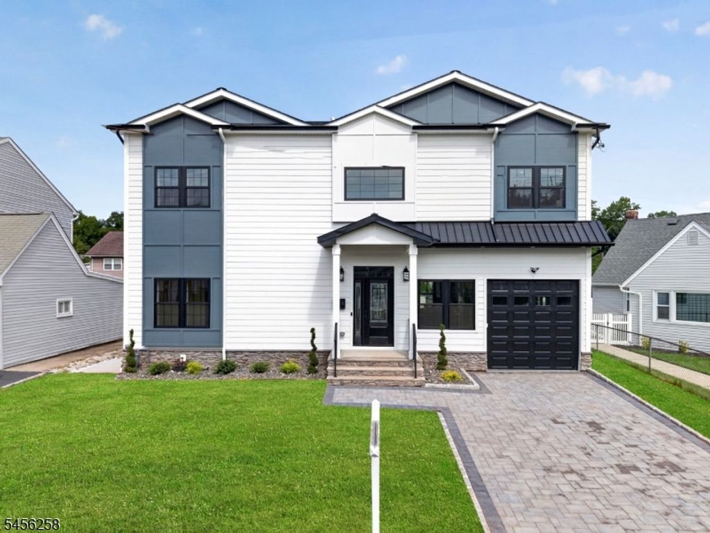 229 East Ln, Clark Twp., NJ 07066
