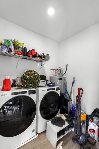 1007 Edgewood Dr, Dickson, TN 37055