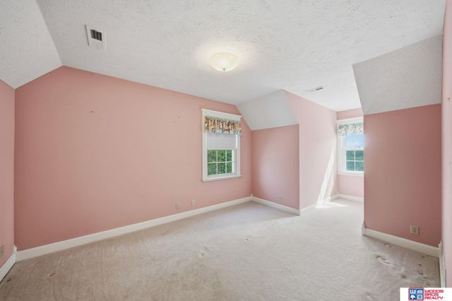4621 N 176th Street, Lincoln, NE 68527