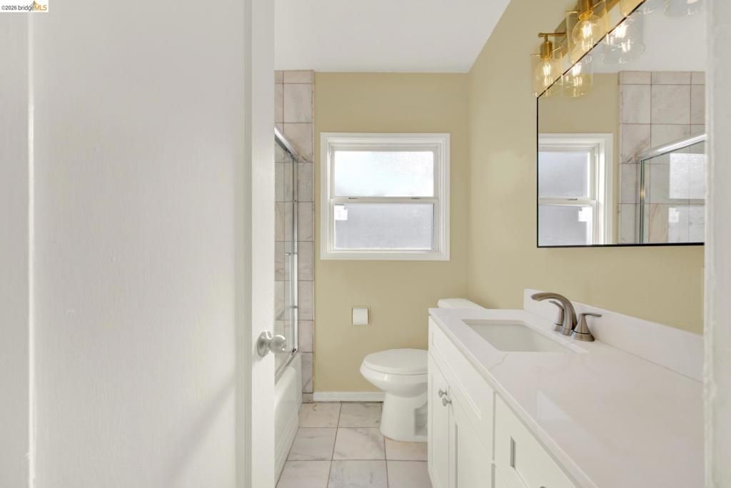 Image 18 of property listing at 1510 67Th Ave, Oakland, CA 94621