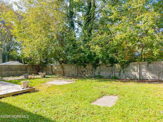 65 Barnegat Boulevard S, Barnegat, NJ 08005