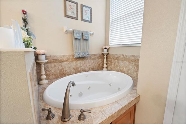 5126 RISHLEY RUN WAY, Mount Dora, FL 32757