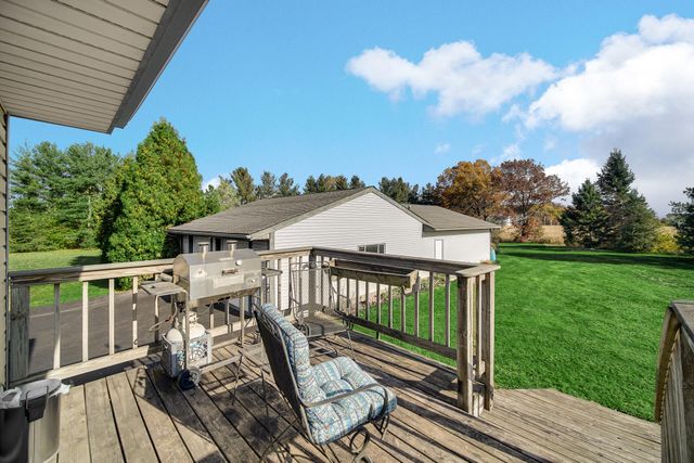 151 S State Road 2, Valparaiso, IN 46385