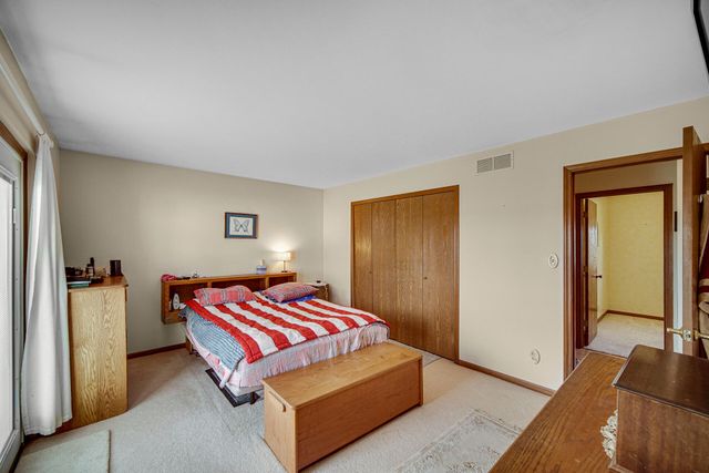 151 S State Road 2, Valparaiso, IN 46385