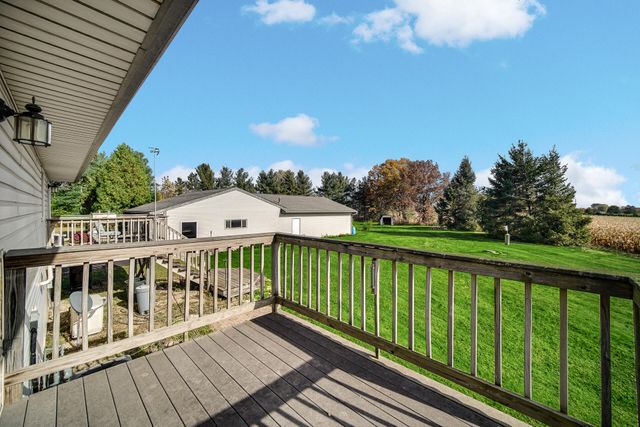 151 S State Road 2, Valparaiso, IN 46385