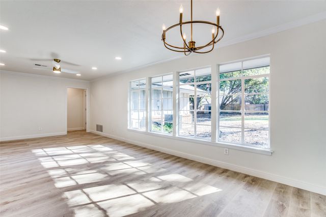 4117 Bilglade Road, Fort Worth, TX 76109