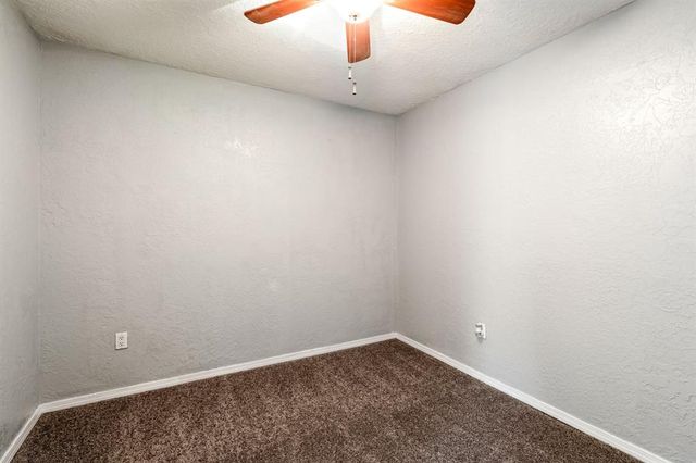 526 NW Glendale Drive, Lawton, OK 73507