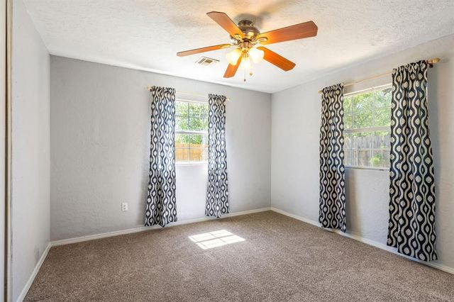 526 NW Glendale Drive, Lawton, OK 73507