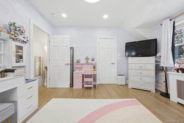 123 Briggs Avenue, Yonkers, NY 10701