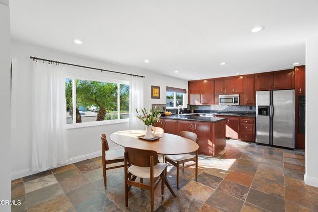 180 Cathy Drive, Newbury Park, CA 91320