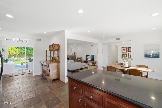 180 Cathy Drive, Newbury Park, CA 91320