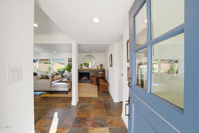 180 Cathy Drive, Newbury Park, CA 91320