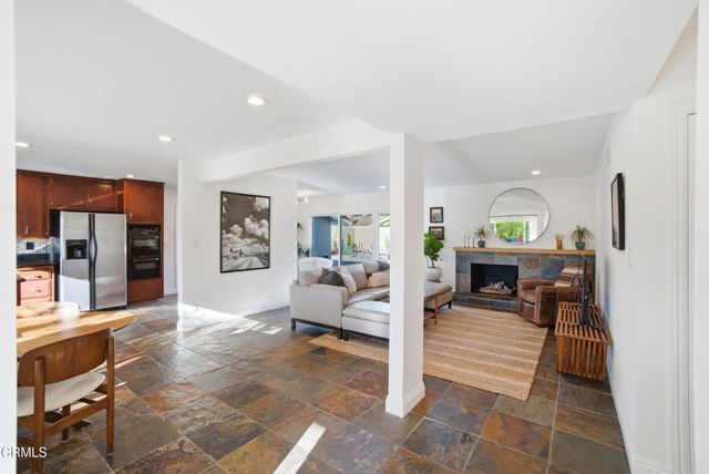 180 Cathy Drive, Newbury Park, CA 91320