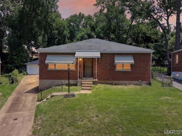 30 Jendale Court Court, Jennings, MO 63136