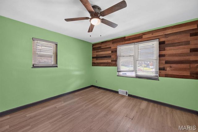 30 Jendale Court Court, Jennings, MO 63136