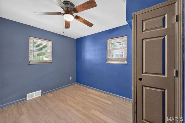 30 Jendale Court Court, Jennings, MO 63136
