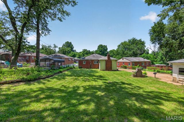30 Jendale Court Court, Jennings, MO 63136