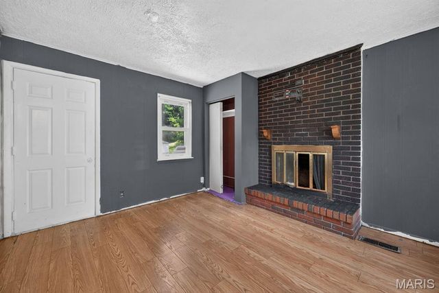 30 Jendale Court Court, Jennings, MO 63136