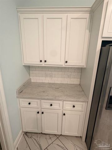 1506 Durant Ln, Cantonment, FL 32533