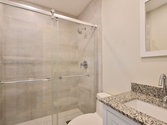 8691 NW 16th St, Pembroke Pines, FL 33024