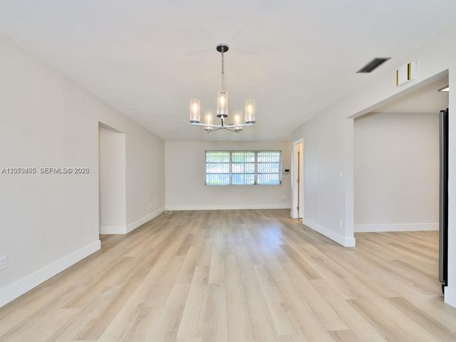 8691 NW 16th St, Pembroke Pines, FL 33024