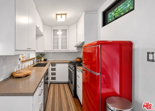 7432 Woodrow Wilson Drive, Los Angeles, CA 90046