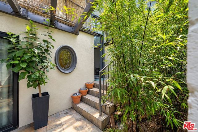 7432 Woodrow Wilson Drive, Los Angeles, CA 90046