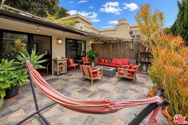 7432 Woodrow Wilson Drive, Los Angeles, CA 90046