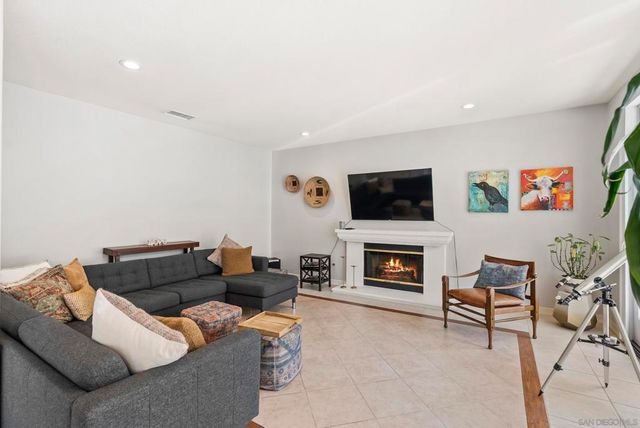 4953 McGill Way, San Diego, CA 92130