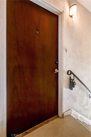 305 Raymondale Drive L, South Pasadena, CA 91030