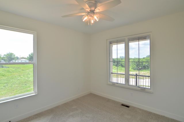725 Ezra Drive, Taylor Mill, KY 41015