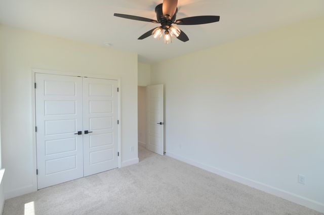 725 Ezra Drive, Taylor Mill, KY 41015