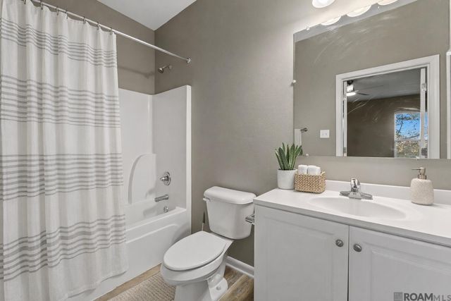 2352 Marci Ct, Baton Rouge, LA 70807