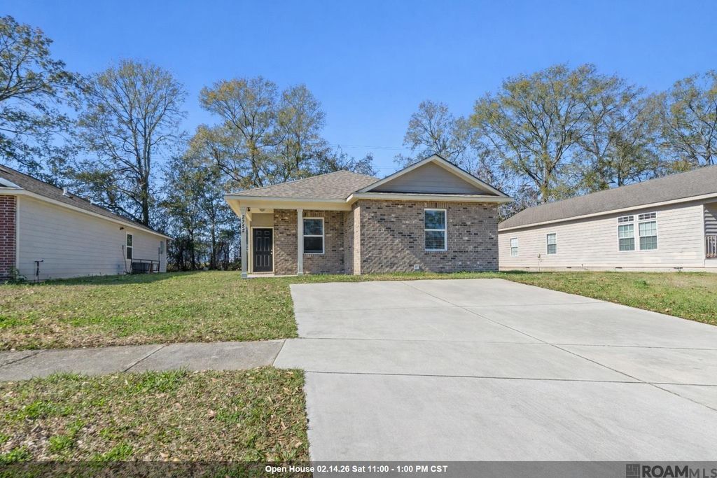 2352 Marci Ct, Baton Rouge, LA 70807