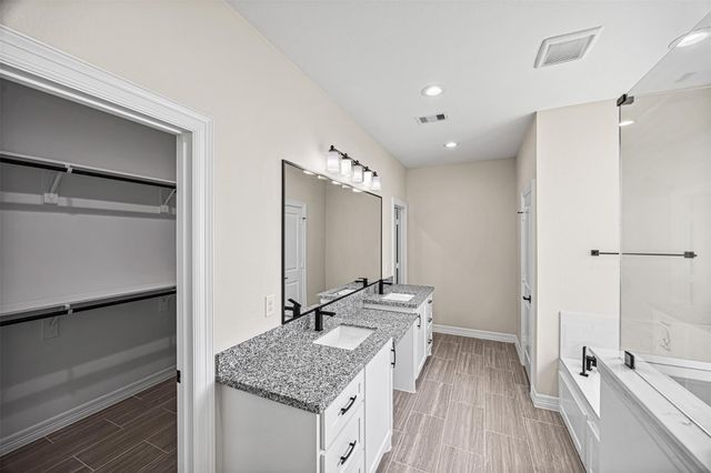 499 Road 6609, Dayton, TX 77535